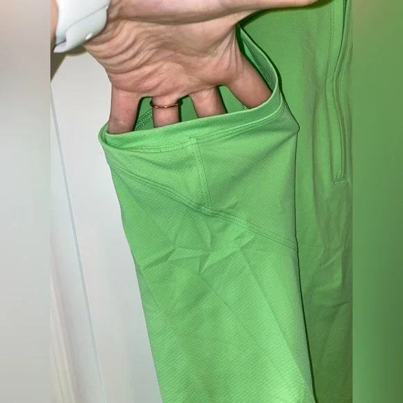 Lululemon Front Zip Tank Green 10 - Picture 6 of 16